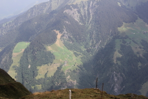 Am Südhang oberhalb des Valsertales